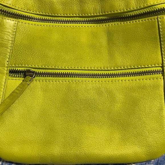 NNT Free People Wilder Embellished Pebbled Leather Sling Bag Concho Green Lime - Picture 2 of 8